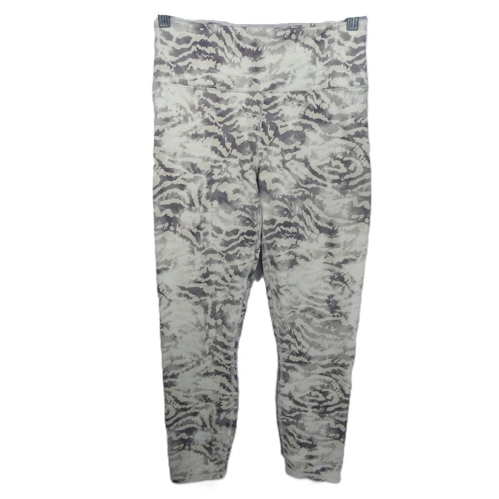 Fabletics Boost PowerHold High-Waisted 7/8 Leggings 26x24 Tiger Stripe Size M